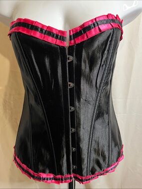 🇨🇦Source Unknown Black Corset with Pink Trim